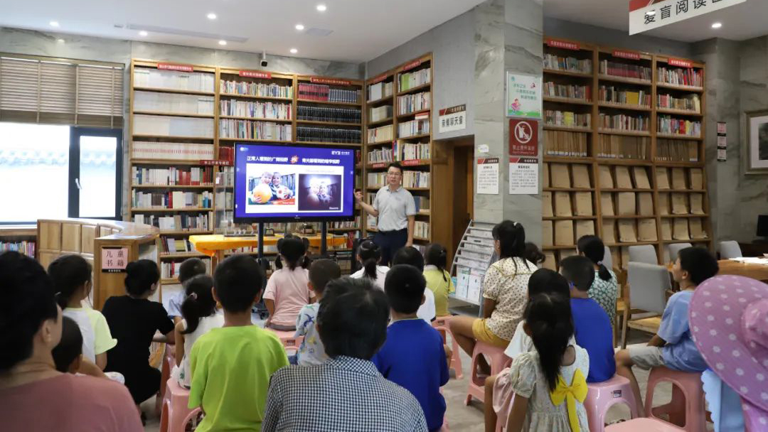 “喜迎党的二十大 ”| 逸迩阁书院开展社会公益志愿服务活动